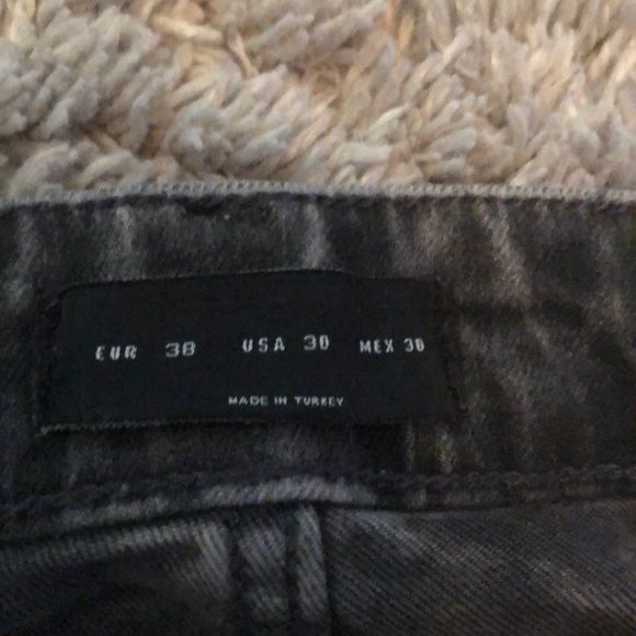 Zara Faded Jeans - Picture 5 of 5